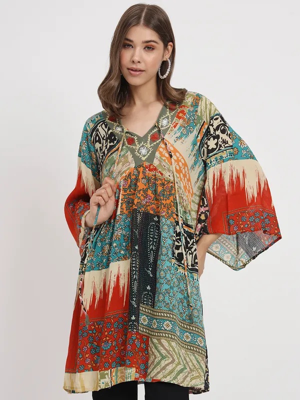 Floral_Printed_Casual_Stylish_Longline_Top_For_Women_Short_Kurta_Kimono