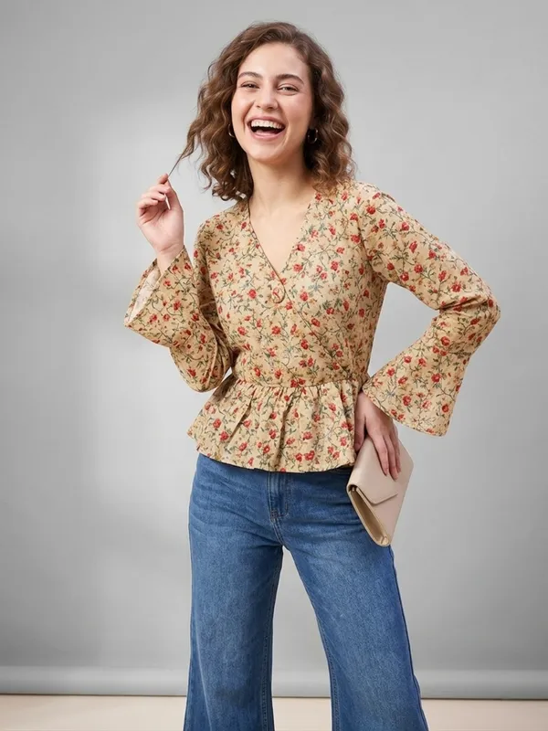 PEPLUM_top_,full_sleeves_,bell_sleeves_,Full_sleeves_V_neck_