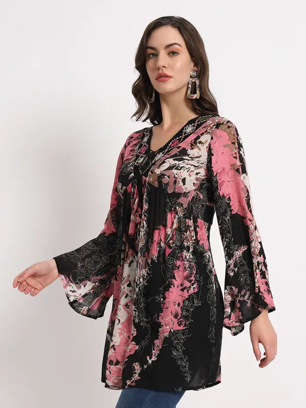 Pik_Floral_With_Abstract_Print_Tunic_Fit_And_Flare_Casual_Top_For_Women_|_Embroidery_V_Neck