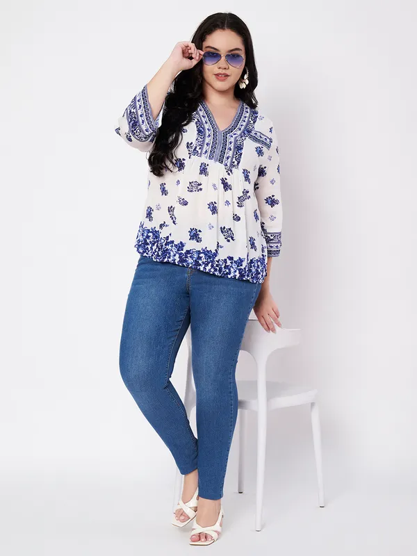 Plus_Size_Top,_V_neck_full_sleeves_placemnent_printed_short_kurti