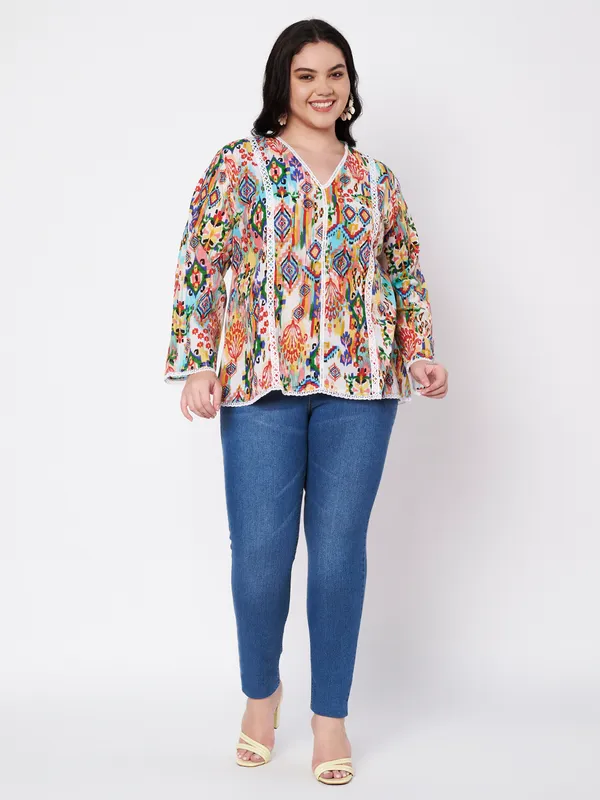 Plus_Size_top,pure_soft_cambric_cotton_lace_detailing_on_neck,_front_,sleeves_and_bottom_v_neck_full_sleeves_printed_kurti_top