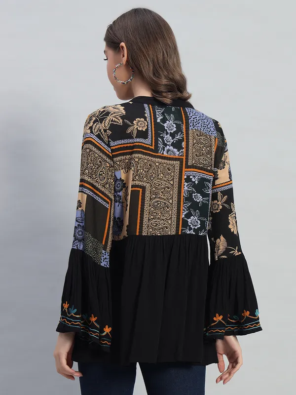 Women_Tunic_Longline_Beige_Floral_Embroidered_Tunic_Fit_And_Flare_Casual_Blouse_Top_For_Women_Longline