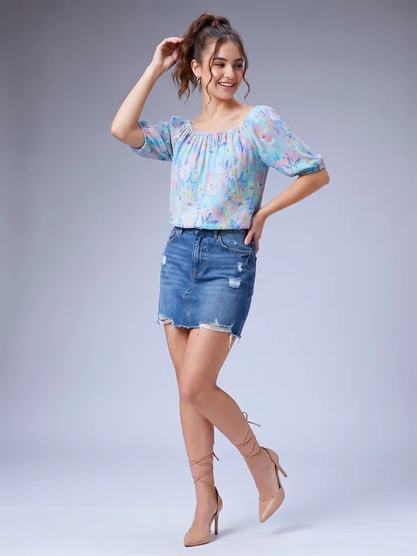 elastic_at_neck,sleeves_and_bottom,off_shoulder_neck_,_adjustable_length,3/4_slevees