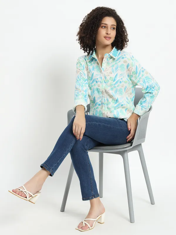 front_open_buttons_,full_sleeves_,embroidery_at_collor_and_sleeves,_women_shirt