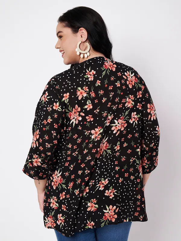 front_opening_buttons__mandarin_collor_,V_neck_,3/4_sleeves_printed_BLACK_shirt