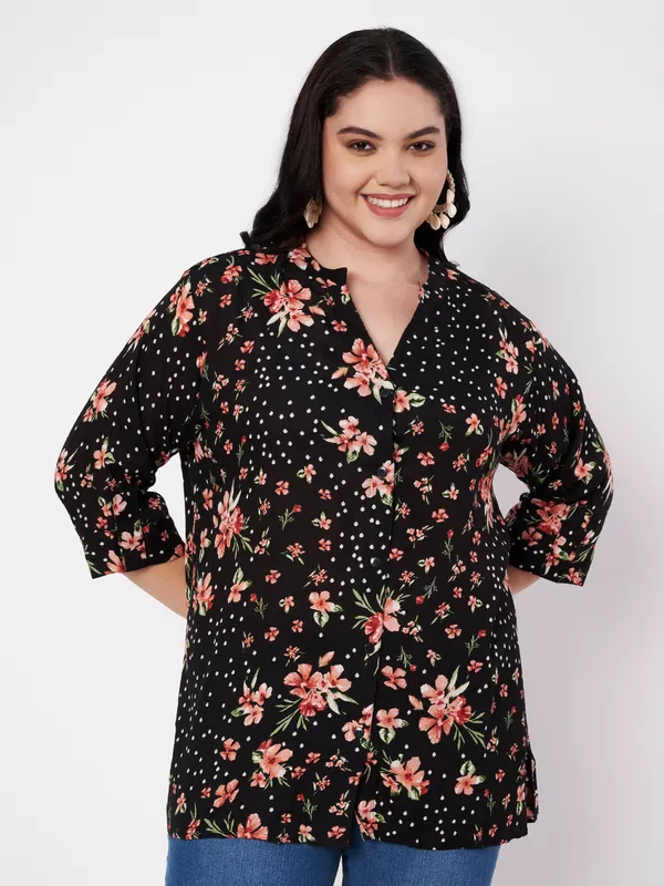 front_opening_buttons__mandarin_collor_,V_neck_,3/4_sleeves_printed_BLACK_shirt