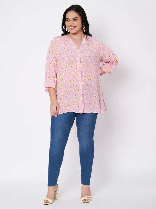 front_opening_buttons_mandarin_collor_,V_neck_,3/4_sleeves__printed_PINK_shirt