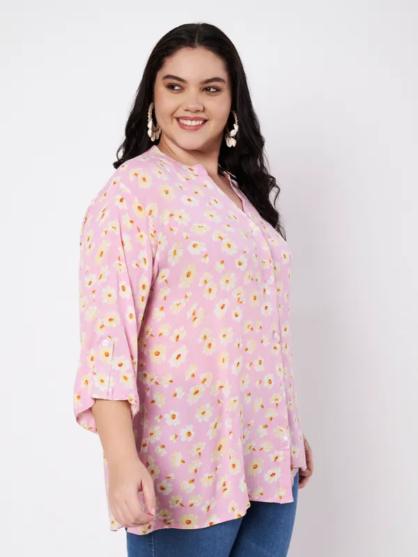 front_opening_buttons_mandarin_collor_,V_neck_,3/4_sleeves__printed_PINK_shirt