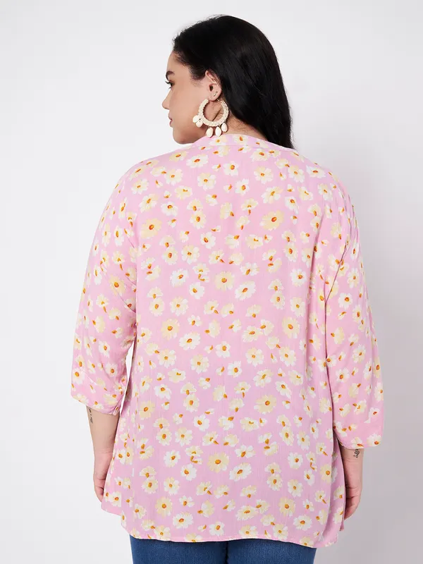 front_opening_buttons_mandarin_collor_,V_neck_,3/4_sleeves__printed_PINK_shirt