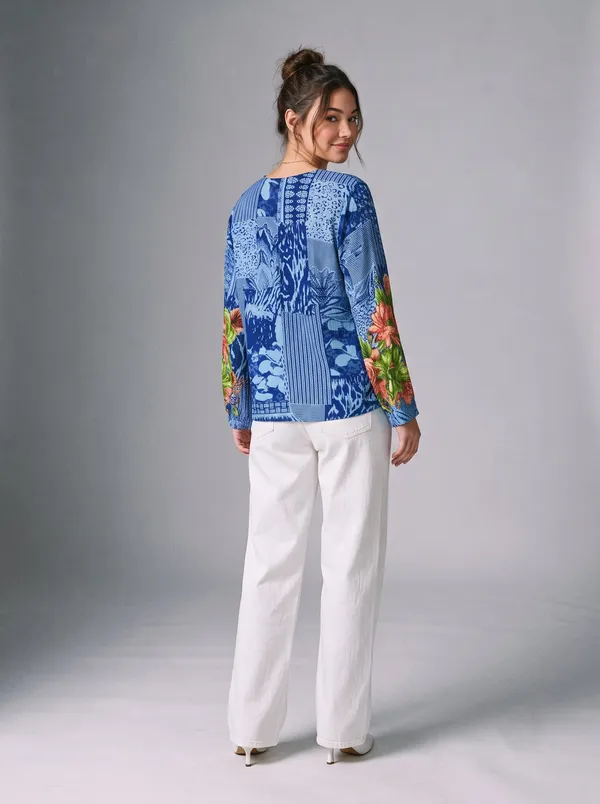 full_sleeves_v_neck,_front_button_open_,lace_in_front_,placement_printed_shirt