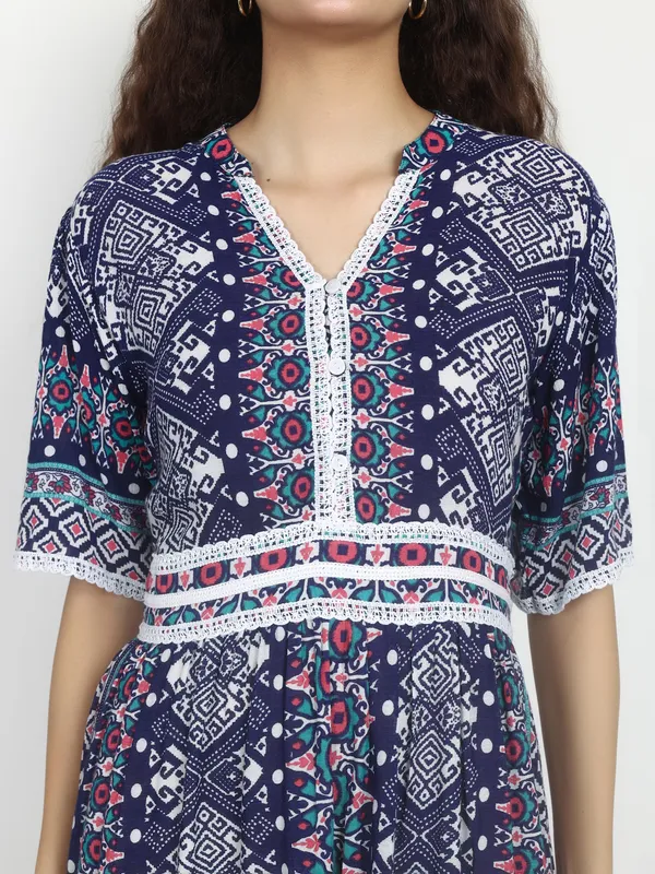 half_sleeves_V_neck_,_half_front_button,_lace_work,_ethnic_motif_printed_dress_kurti