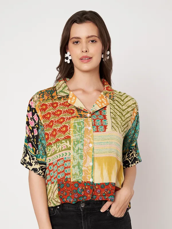 half_sleeves_,collor_front_open__buttons_,_ethnic_motif_printed__top