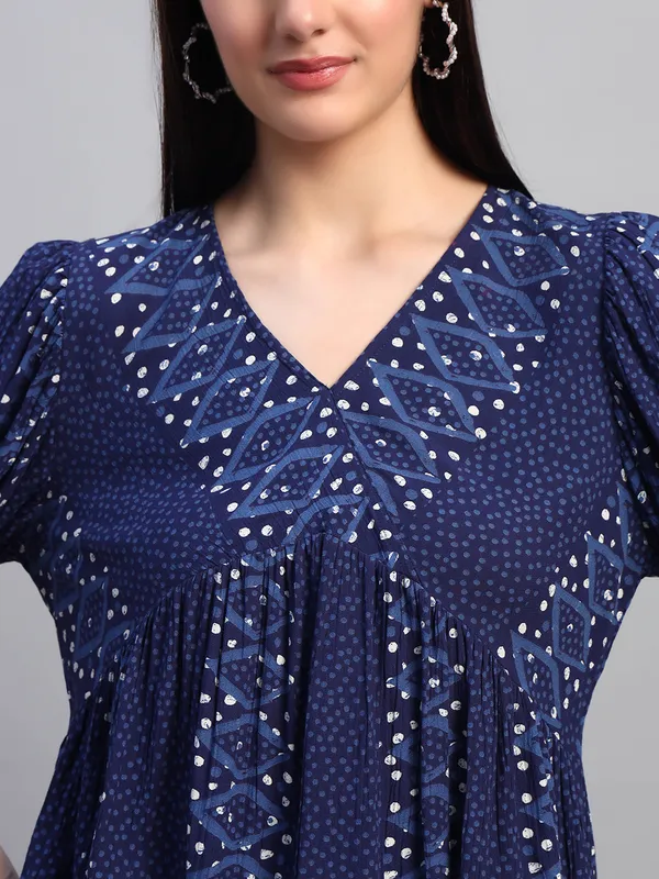 half_sleeves_v_neck_BLUE_printed_peplum_top