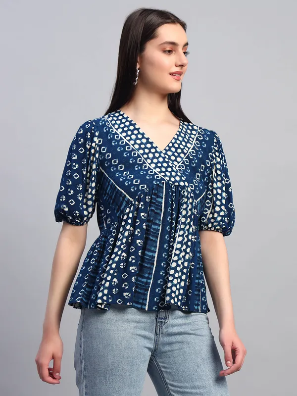 half_sleeves_v_neck_BLUE_printed_peplum_top
