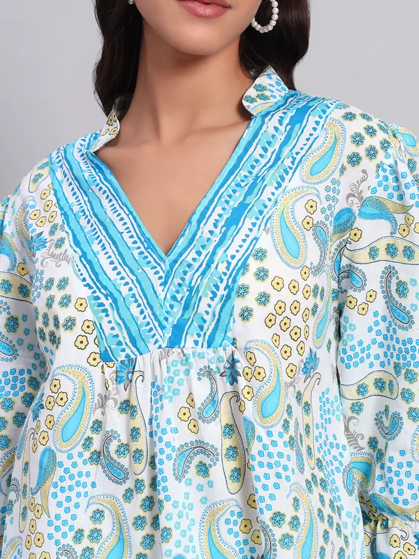 mix_n_match_mandrain_collor,_v_neck_,elastic_at_sleeves,_3/4_sleeves_cotton_paisley_printed_top