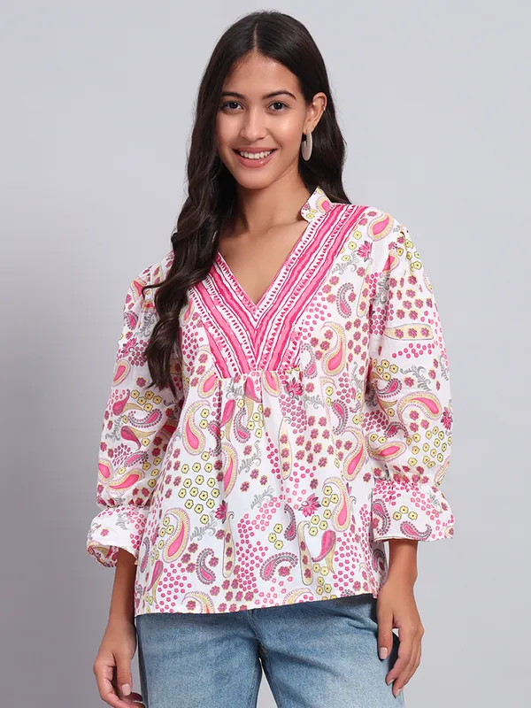 mix_n_match_mandrain_collor,_v_neck_,elastic_at_sleeves,_3/4_sleeves_cotton_paisley_printed_top