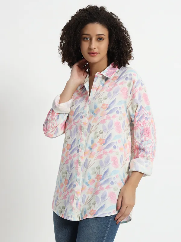 front_open_buttons_,full_sleeves_,embroidery_at_collor_and_sleeves,_women_shirt