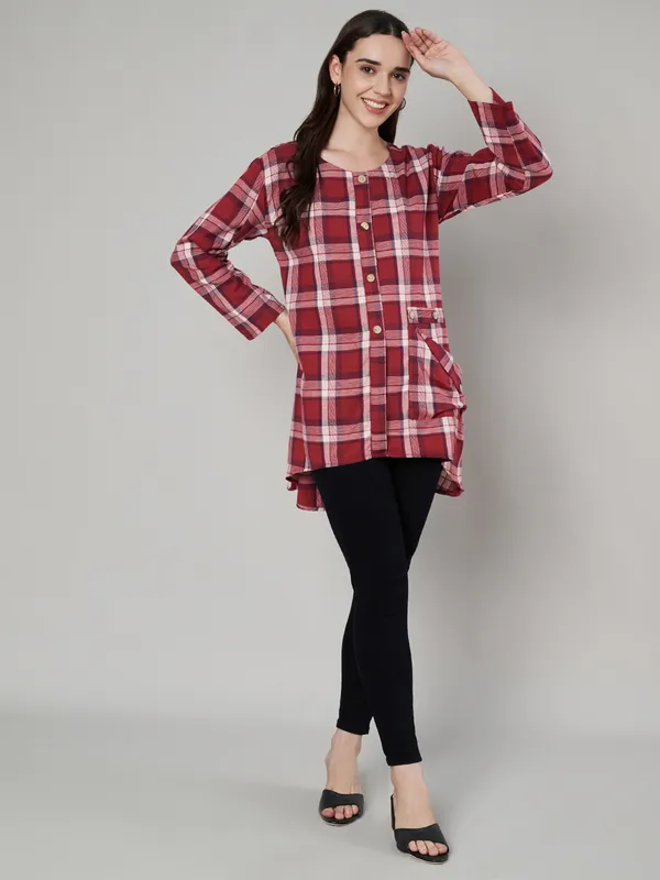 round_neck_front_pocket_with_wooden_buttons_full_sleeves_asymmetric_bottom_woven_check_top