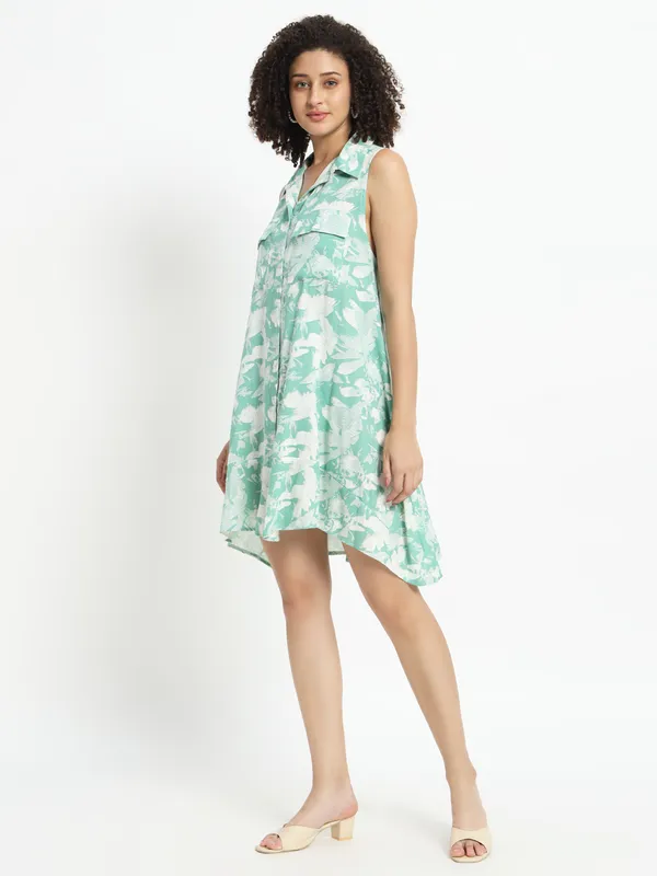 sleevless_front_button_collar_mini_dress_,_two_front_pockets