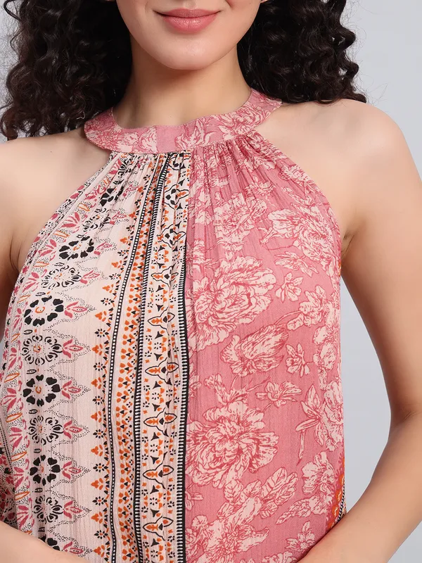 sleeveless_round_neck_,tie_at_back_halter__printed_top