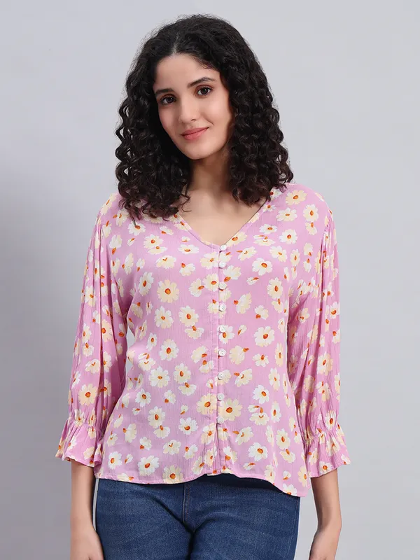 v_neck,front_open_button_,3/4_sleeves_flower_printed_top