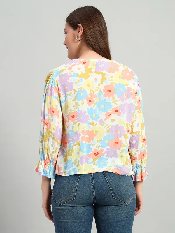 V_Neck_Front_Open_Button,_3/4_Sleeves_Flower_Printed_Top