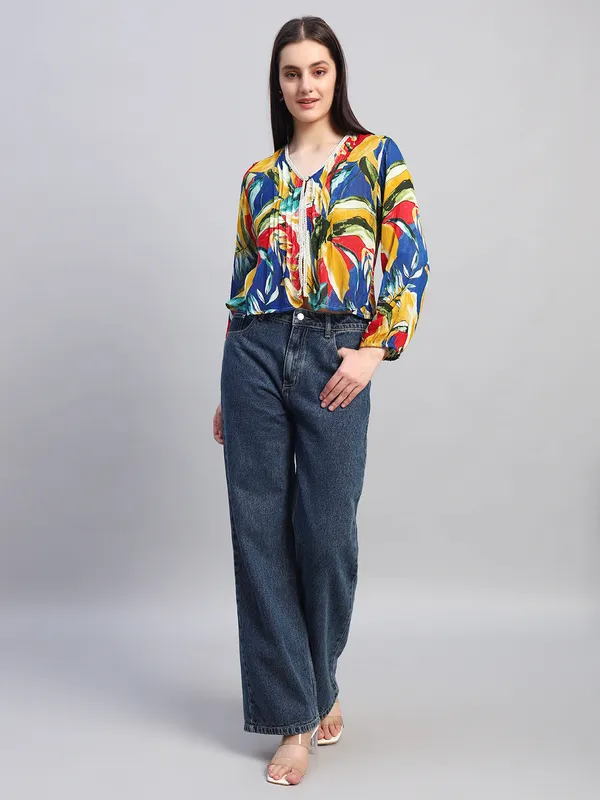 V_Neck_Full_Sleeves__Lace_Detailing_Printed_Top