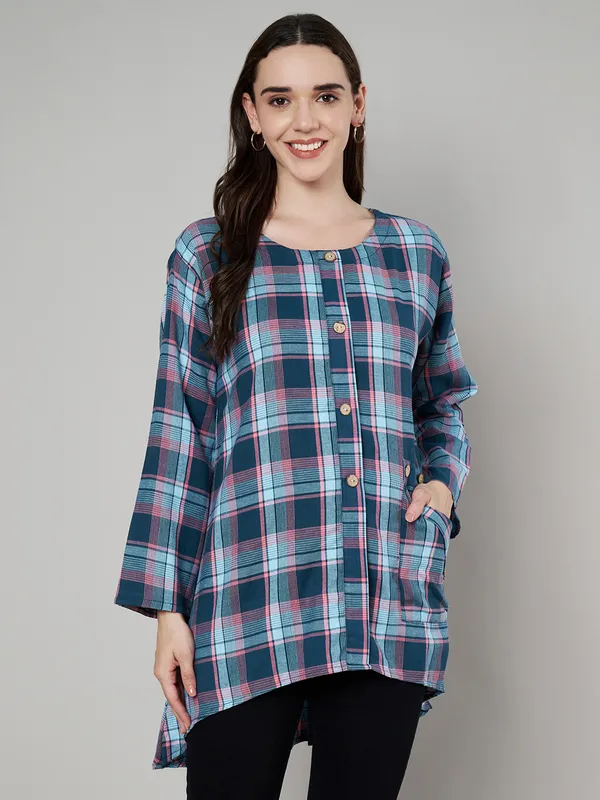 round_neck_front_pocket_with_wooden_buttons_full_sleeves_asymmetric_bottom_woven_check_top