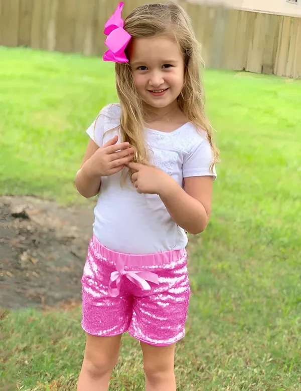 Baby_Pink_Sequin_Bow_Detailed_Shorts_For_Girls