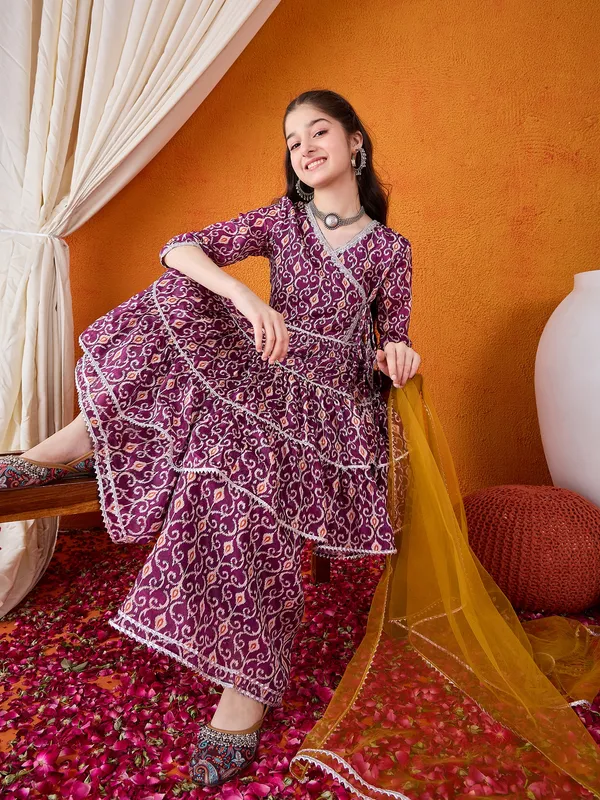 Cherry_&_Jerry_Purple_Chinon_Silk_Kurta_Set_With_Dupatta
