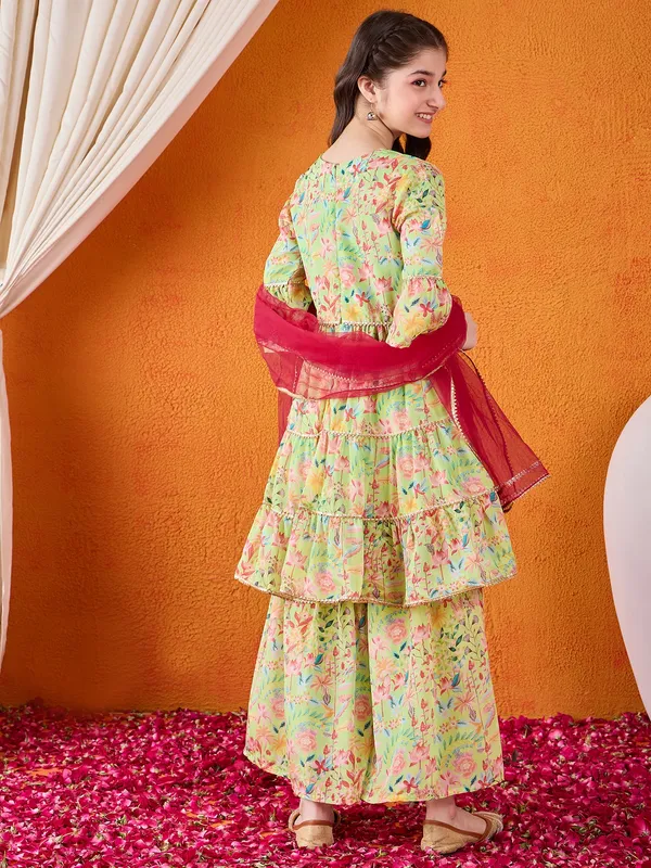 Cherry_&_Jerry_Green_Chinon_Silk_Kurta_Set_With_Dupatta