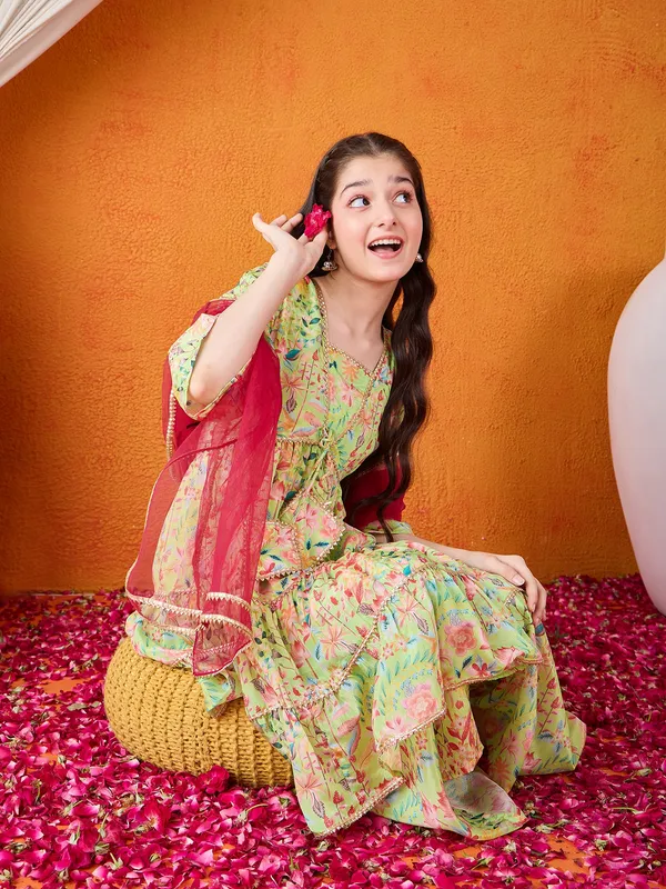 Cherry_&_Jerry_Green_Chinon_Silk_Kurta_Set_With_Dupatta