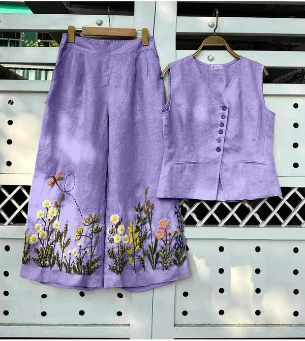 Charming Chic Biba 