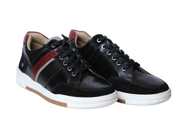 Black_&_Red_leather_Lace-up_Sneakers_for_Men