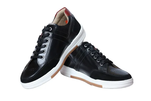 Black_&_Red_leather_Lace-up_Sneakers_for_Men