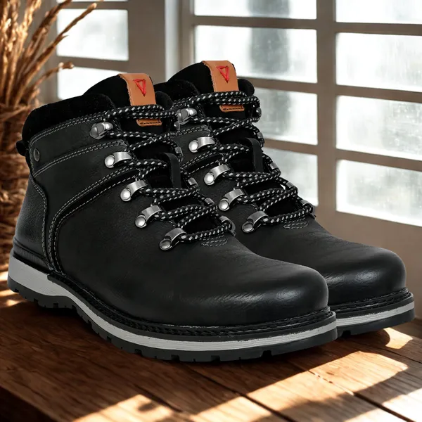 Black_Leather_Round_Toe_Mid_Top_Lace-Up_Boots