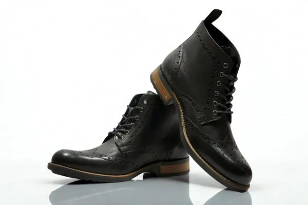 Black_Genuine_Leather_Men's_brogue_lace-up_boots_for_Casual_Wear