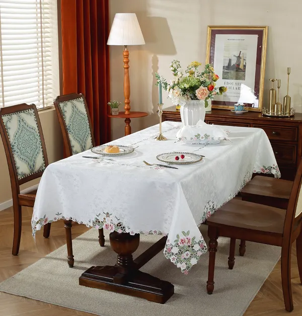 Beautiful_Satin_Leaf_Design_Rectangular,_8_Seater_Dining_Table_Cover_(Size-108"_x_60"_Inches)