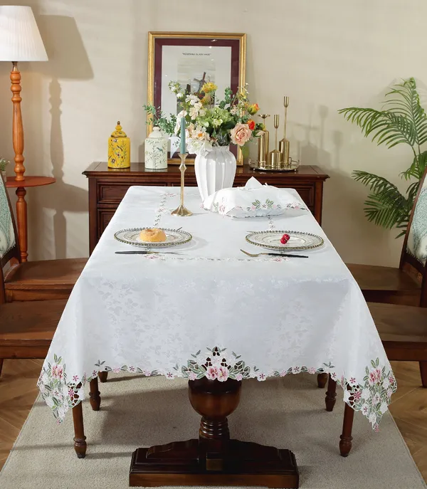 Beautiful_Satin_Leaf_Design_Rectangular,_8_Seater_Dining_Table_Cover_(Size-108"_x_60"_Inches)