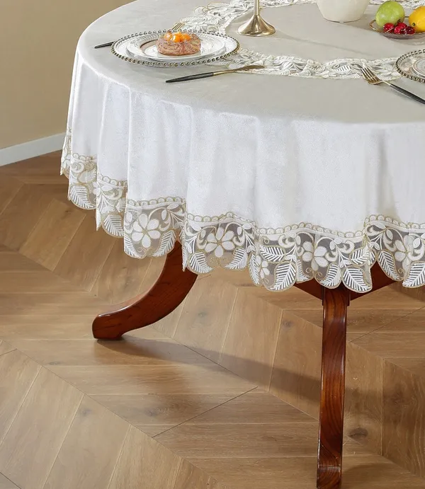 Elegant_Velvet_Lace_Embroidery_Design,_4_Seater_Round_Dining_Table_Cover_(Size-60"_Inches_Round)