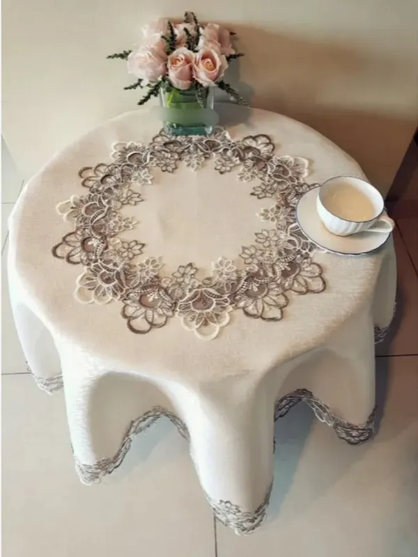 Attractive_&_Premium_Plain_Lace_Design,_6_Seater_Round_Dining_Table_Cover_(Size-72"_Inches_Round)