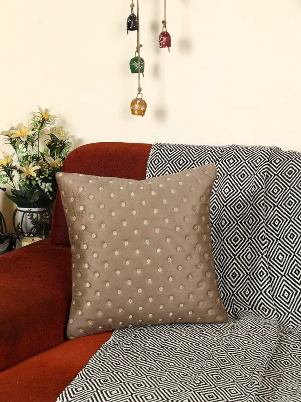 Modern_Dot_Design_Velvet_Cushion_Covers,_Pack_of_1_Piece_(12x12_inch.)_Mouse_Color