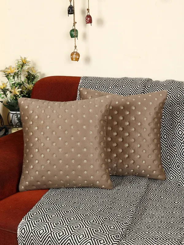 Modern_Dot_Design_Velvet_Cushion_Covers,_Pack_of_2_Piece_(12x12_inch.)_Mouse_Color