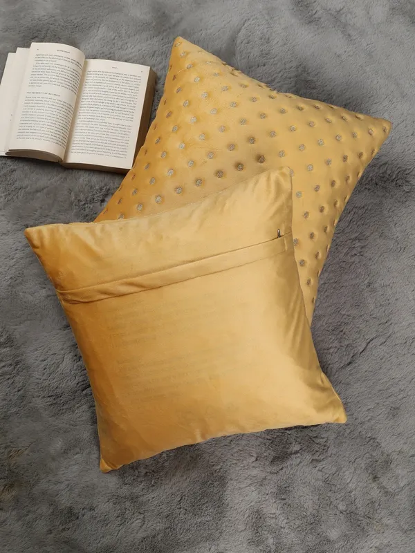 Modern_Dot_Design_Velvet_Cushion_Covers,_Pack_of_1_Piece_(12x12_inch.)_Yellow_Color