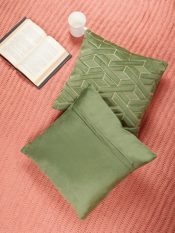 Decorative_Geaometric_EYE_Design_Velvet_Cushion_Covers,_Pack_of_5_Piece_(12x12_inch.)_Green_Color