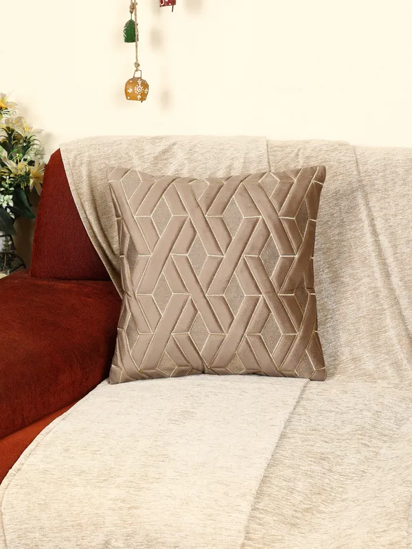 Decorative_Geaometric_EYE_Design_Velvet_Cushion_Covers,_Pack_of_1_Piece_(12x12_inch.)_Mouse_Color