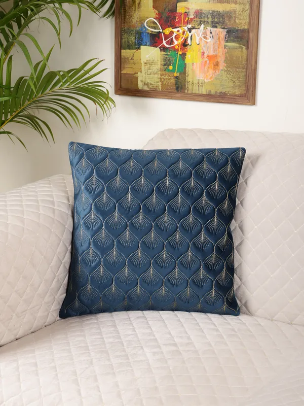 Elegant_Feather_Design_Velvet_Cushion_Covers,_Pack_of_1_Piece_(12x12_inch.)_Blue_Color