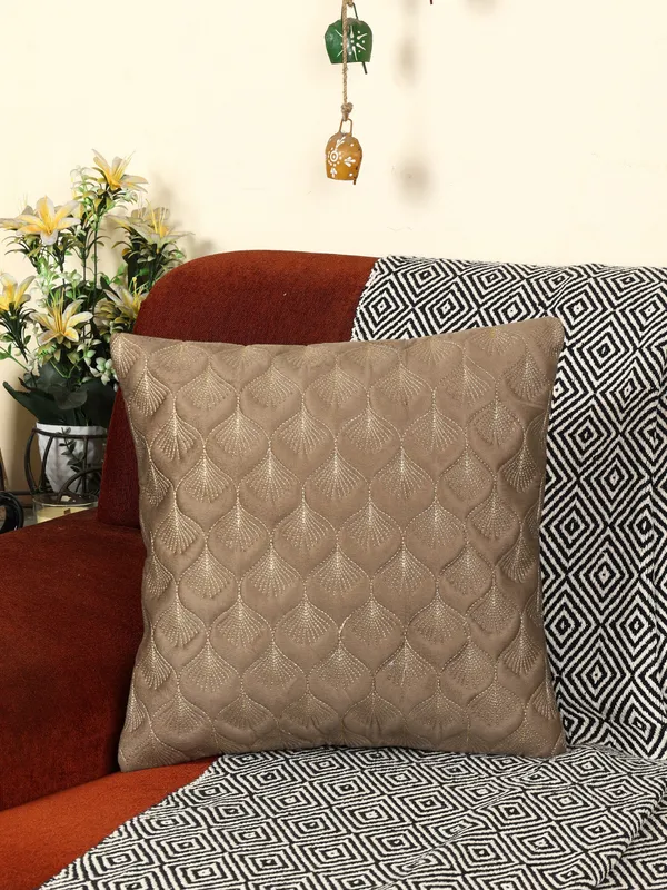 Elegant_Feather_Design_Velvet_Cushion_Covers,_Pack_of_1_Piece_(12x12_inch.)_Mouse_Color