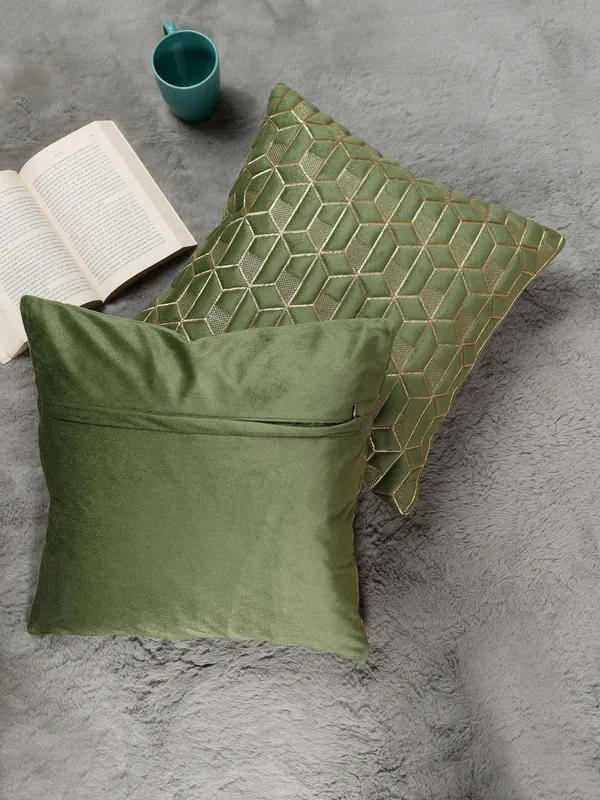 Attractive_Hexa_Design_Velvet_Cushion_Covers,_Pack_of_2_Piece_(12x12_inch.)_Green_Color