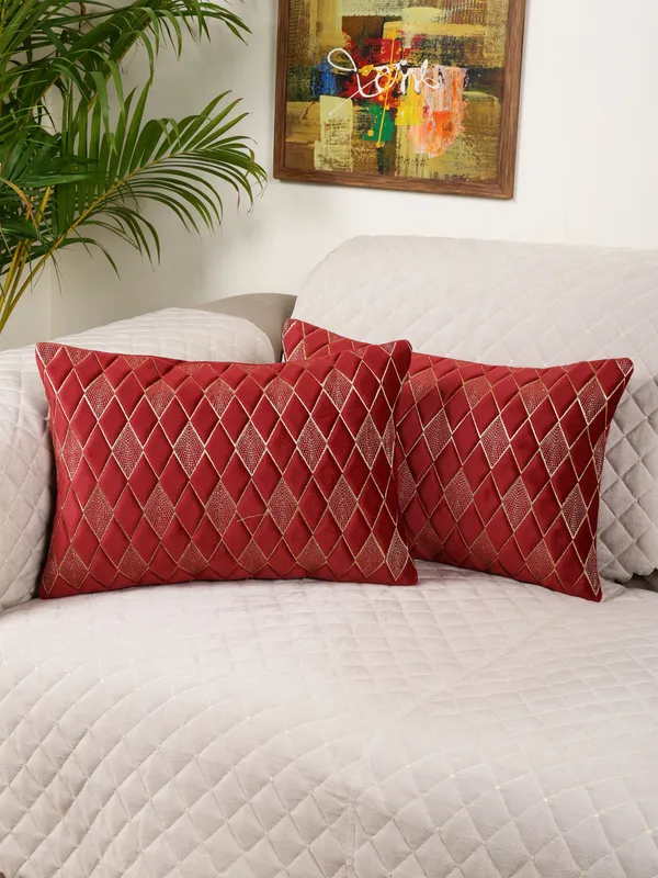Modern_Diamond_Shaped_Golden_Thread_Embroidery_Design_Rectangular_Velvet_Cushion_Covers,_Pack_of_2_Piece_(12x18_inch.)_Maroon_Color
